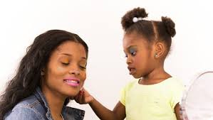 May Makeup Ideas: Perfect Looks for Mother's Day